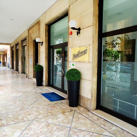 Hotel Ferrari Киавари Екстериор снимка
