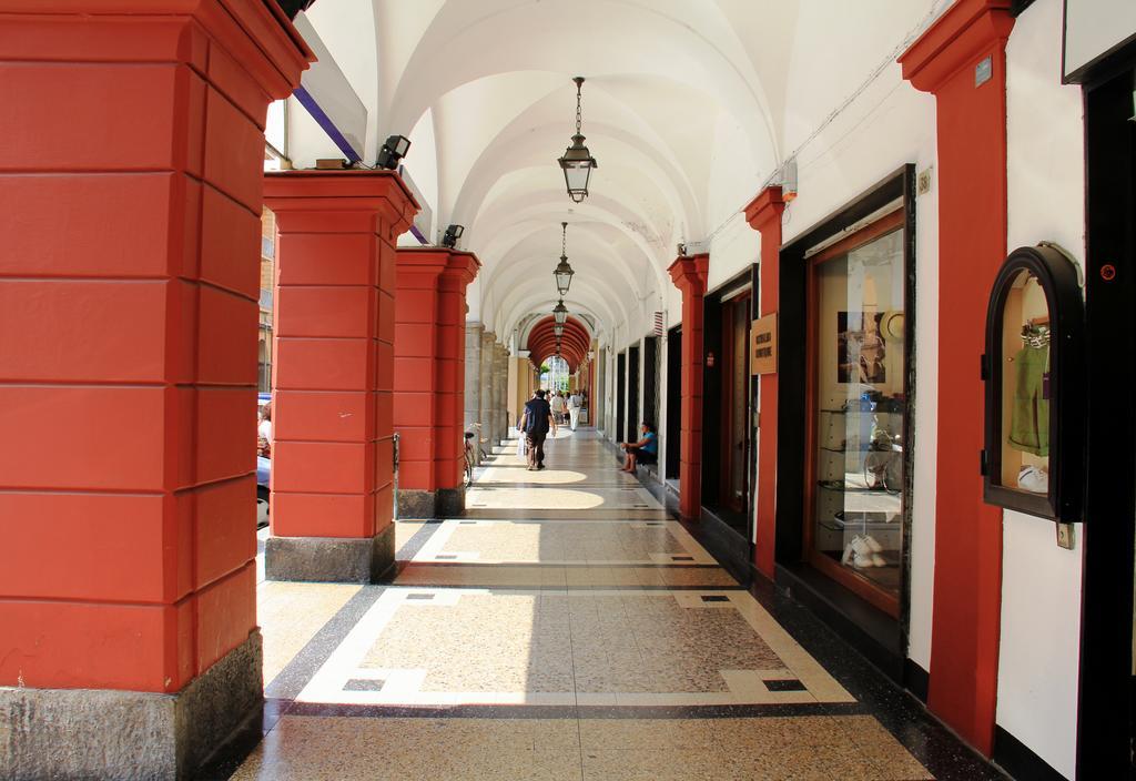 Hotel Ferrari Киавари Екстериор снимка